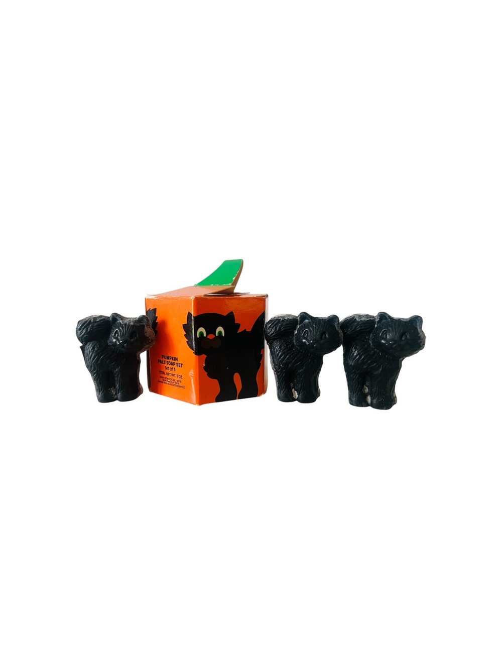 Avon Pumpkin Pals Black Cat Guest Soap
Set